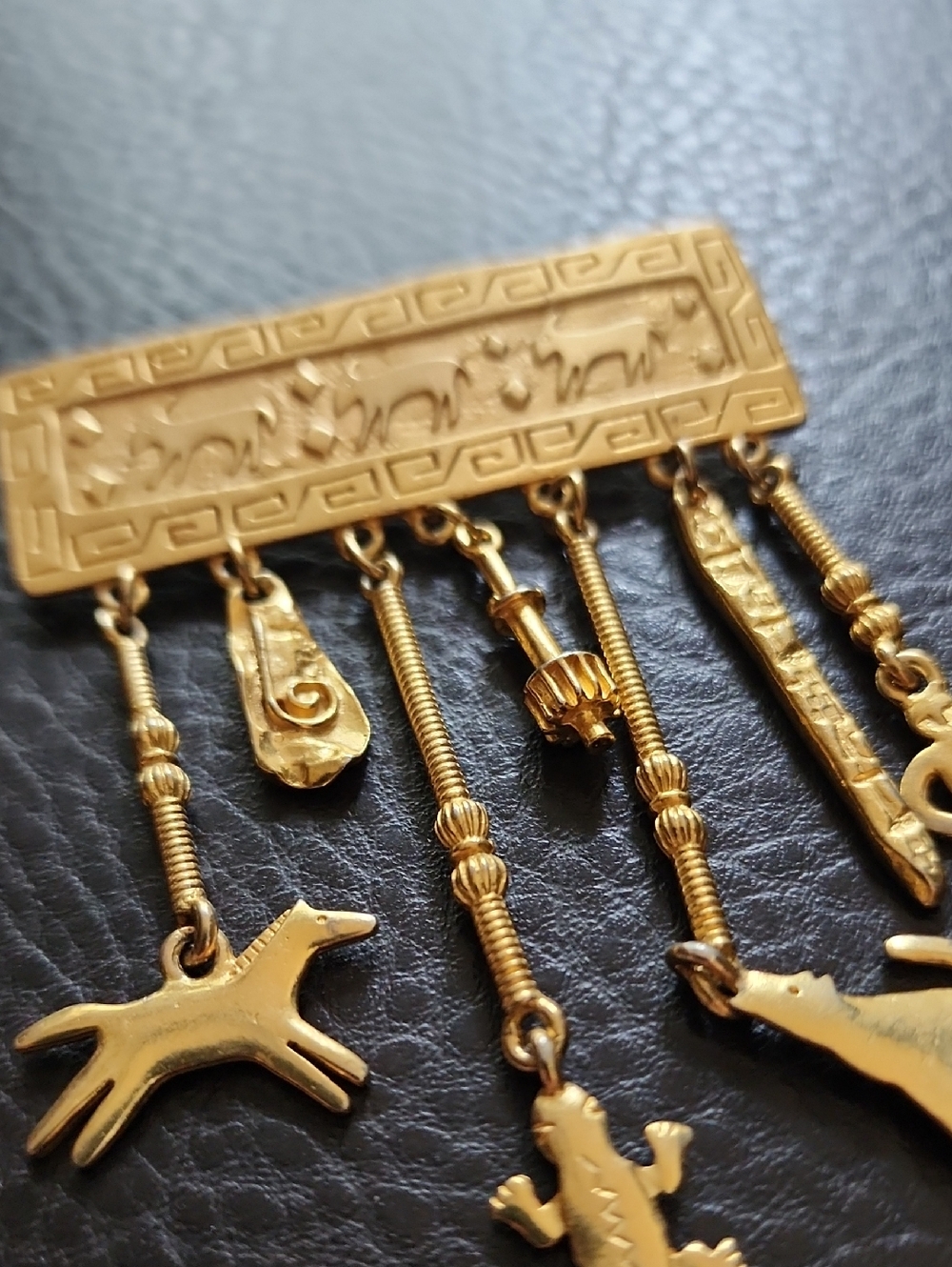 VTG JJ Gold-Tone Charm Brooch with Animal & Key Charms